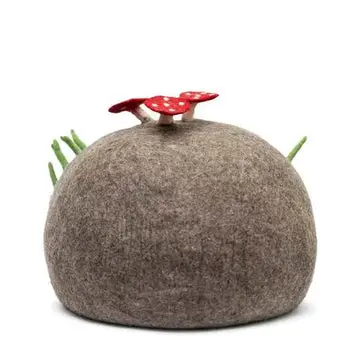 Felt-Mushroom-Cozy-Cat-House-Best-Himalaya-99394852.webp