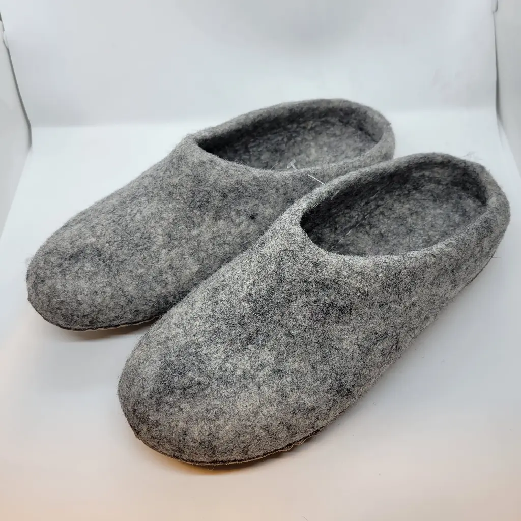 Felt Shoe Grey