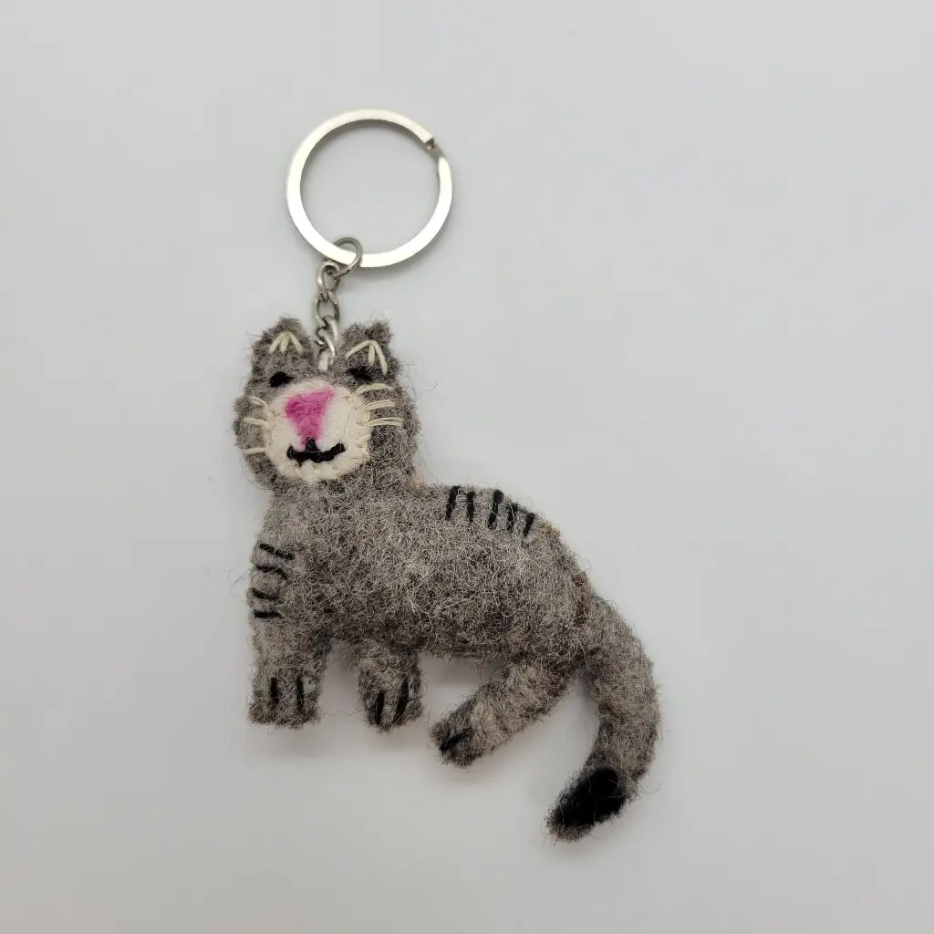 펠트 고양이 열쇠고리