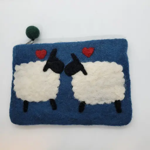 Loving Sheep Duo Pouch